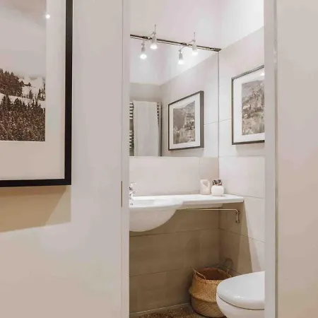 Moumour - 2 Bedrooms In Eixample Dreta Apartment Barcelona